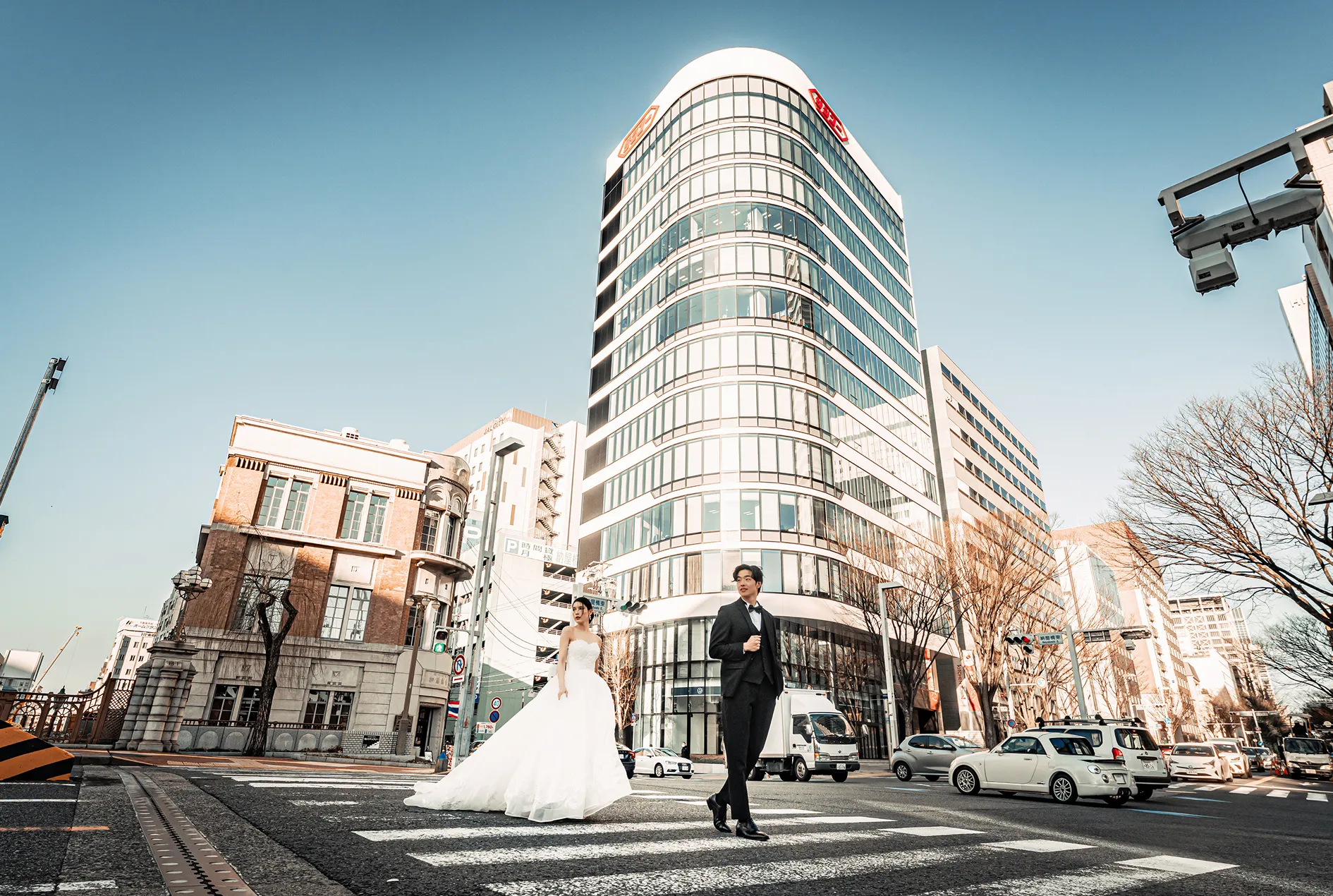 愛知・名古屋のロケーションで撮影したウェディングフォト（納屋橋）