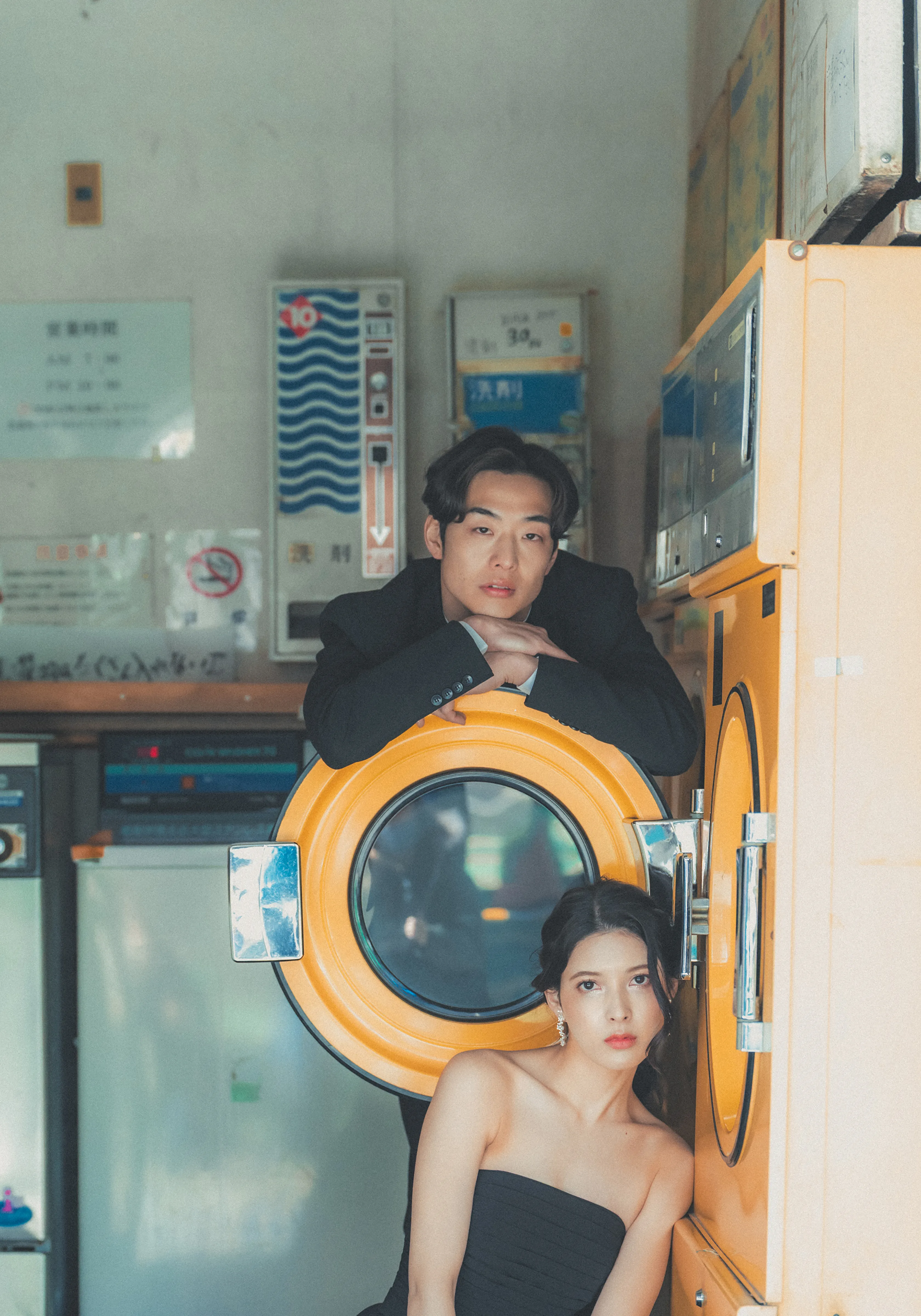 愛知・名古屋のロケーションで撮影した前撮り（大須商店街・コインランドリー）