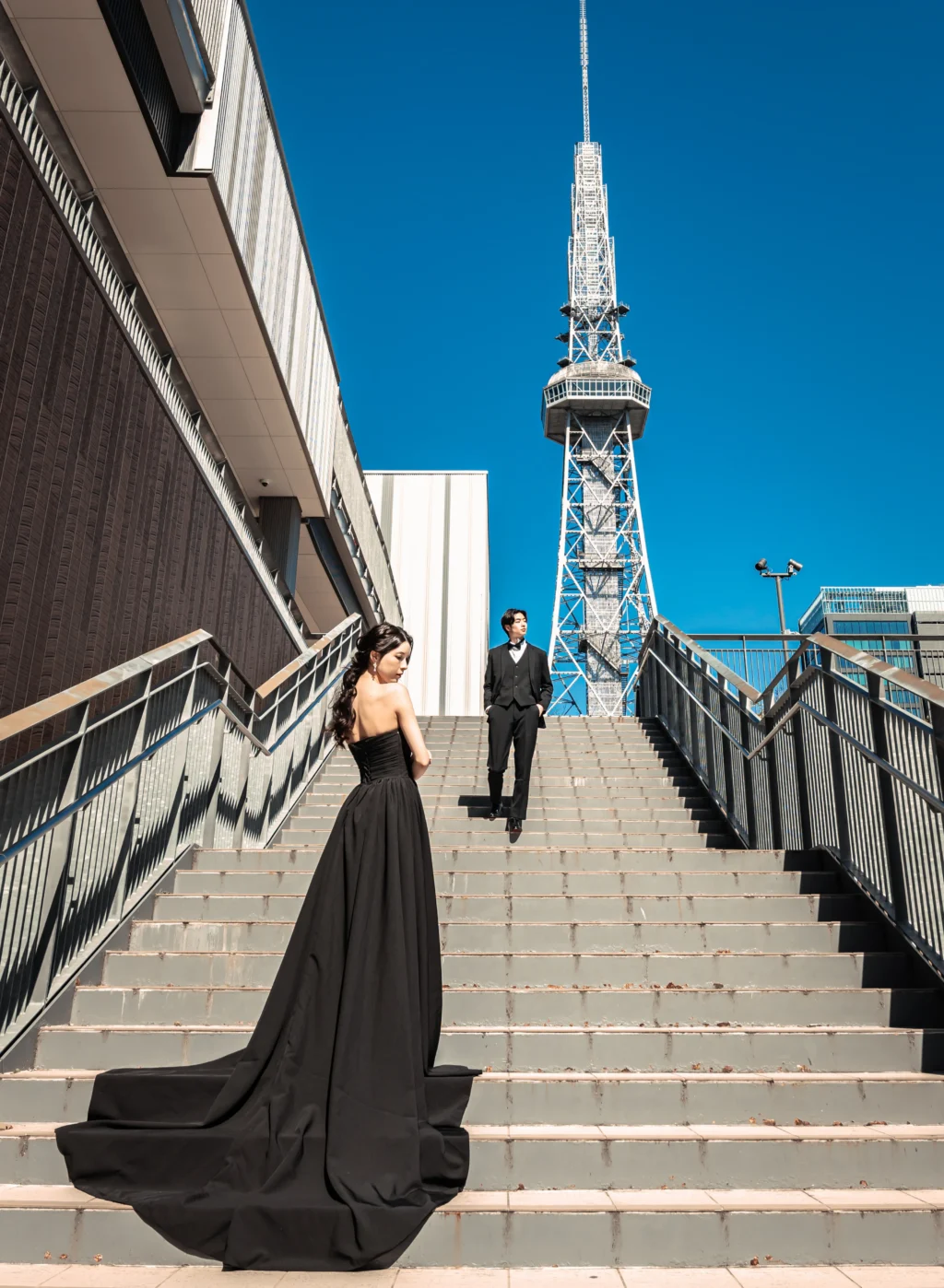 愛知・名古屋のロケーションで撮影したウェディングフォト（久屋大通公園）