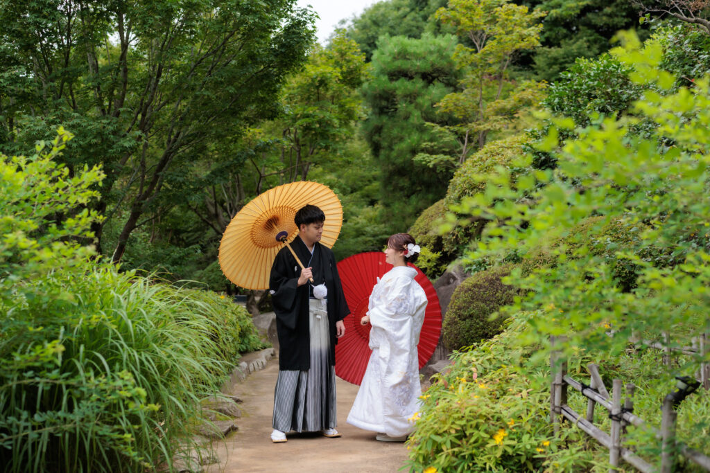 和装での目白庭園ウェディングフォト（白無垢）